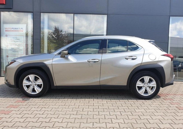 Lexus UX cena 114900 przebieg: 47388, rok produkcji 2020 z Warszawa małe 232